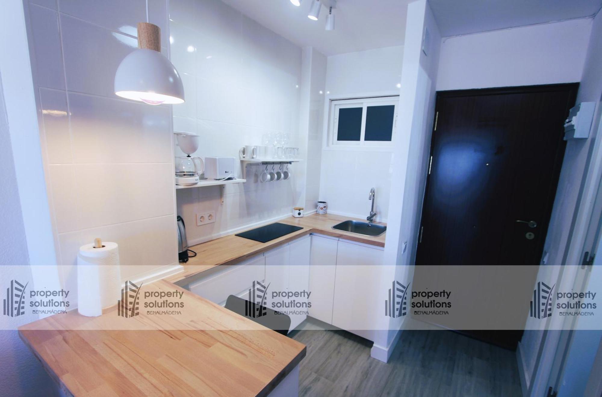 714 Iris Apartamento - Vista Al Mar - Cerca De Tren, Restaurantes, Tiendas - Playa A 10 Min Caminando Бенальмадена Экстерьер фото