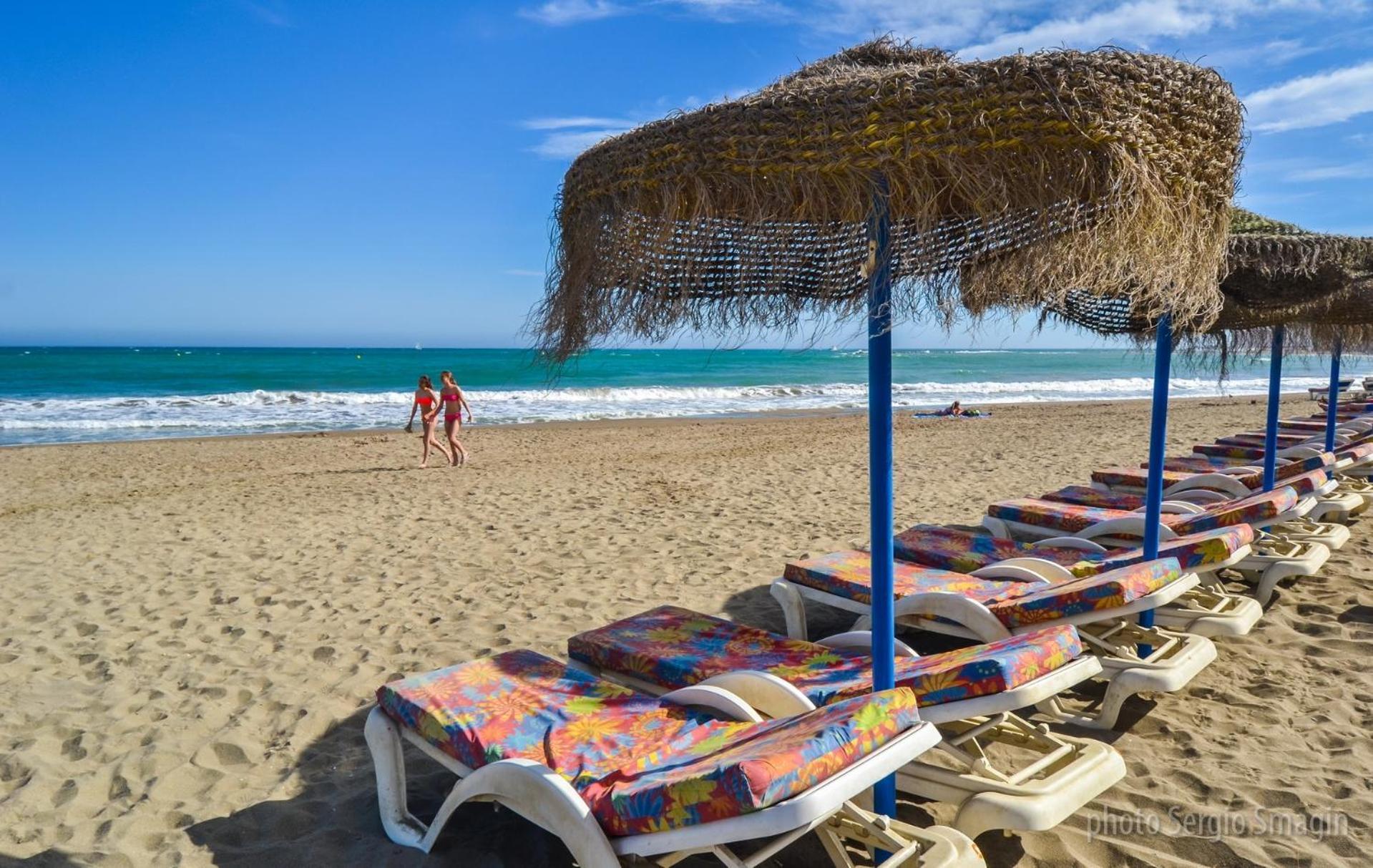 714 Iris Apartamento - Vista Al Mar - Cerca De Tren, Restaurantes, Tiendas - Playa A 10 Min Caminando Бенальмадена Экстерьер фото